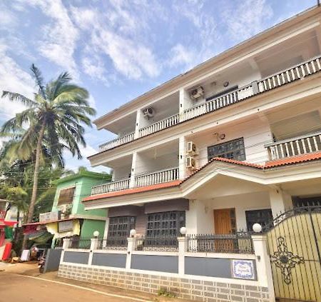 Calangute Beach Corner Exterior photo